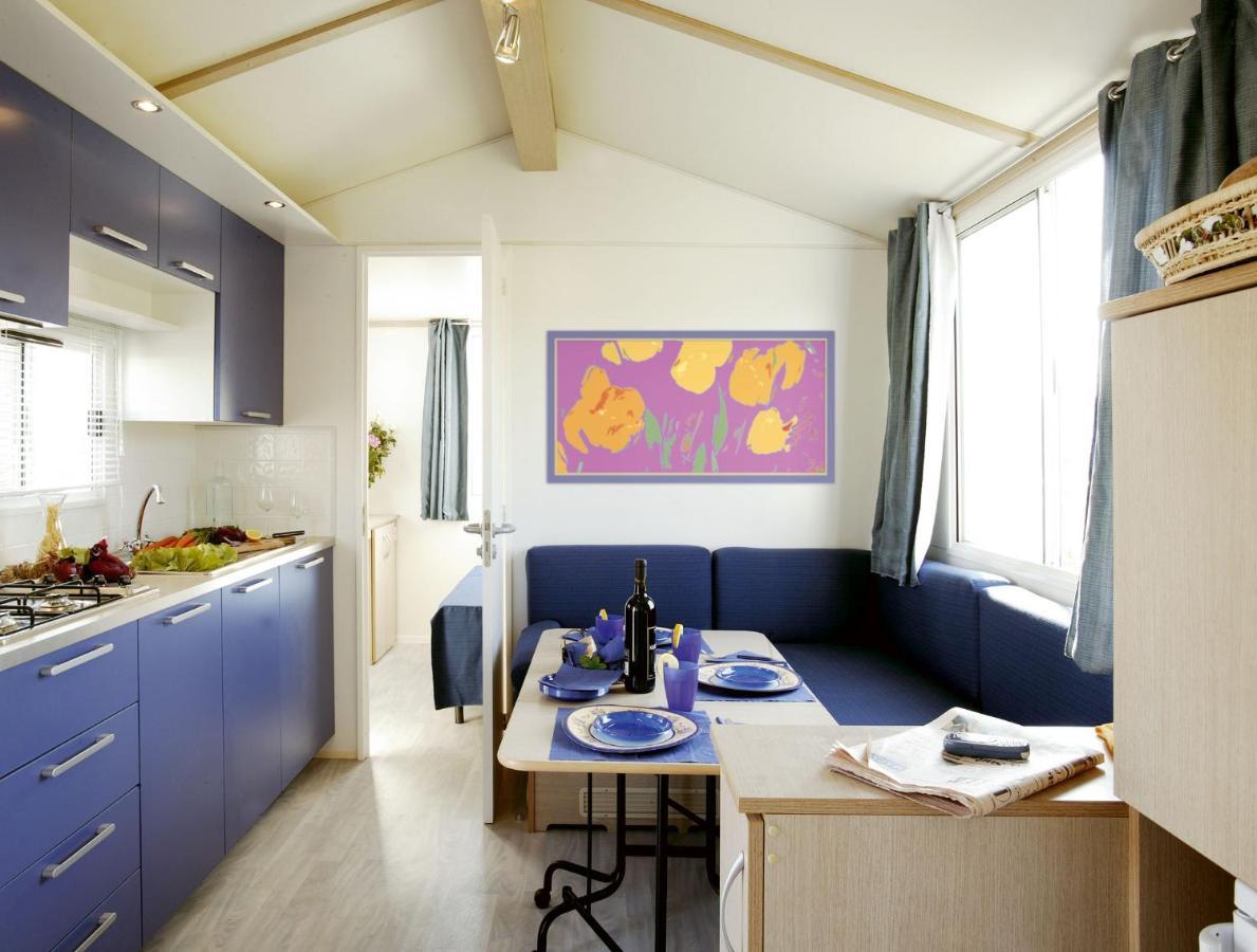 New Camping Le Tamerici Marina di Cecina Kamer foto